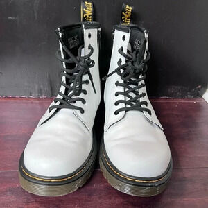 Doc Dr. Martens Air Wair Women's Sz 5 Men’s Sz 4 White Combat Boots Eyelets EUC